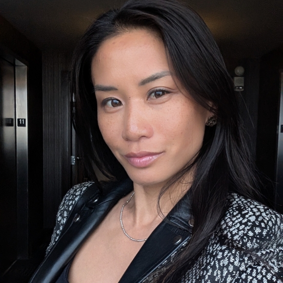 Meet your Posher, Alice - Picture 1 of 1